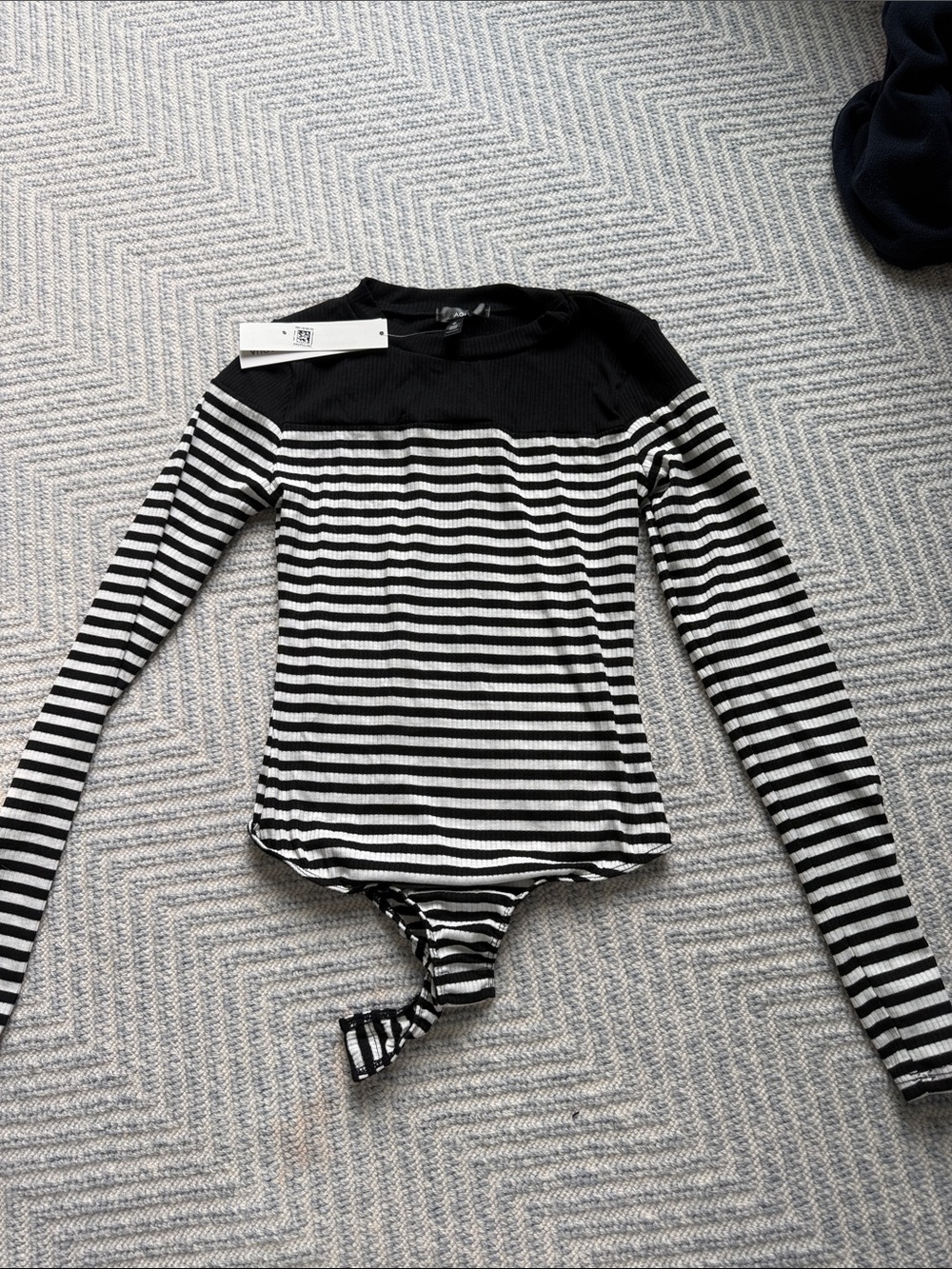 NWT Aqua Black & White Striped Long-Sleeve Bodysuit Bloomingdale’s